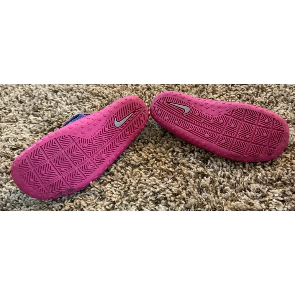 Nike Sunray Protective Water Shoes Closed toed Purple & Pink Size 6